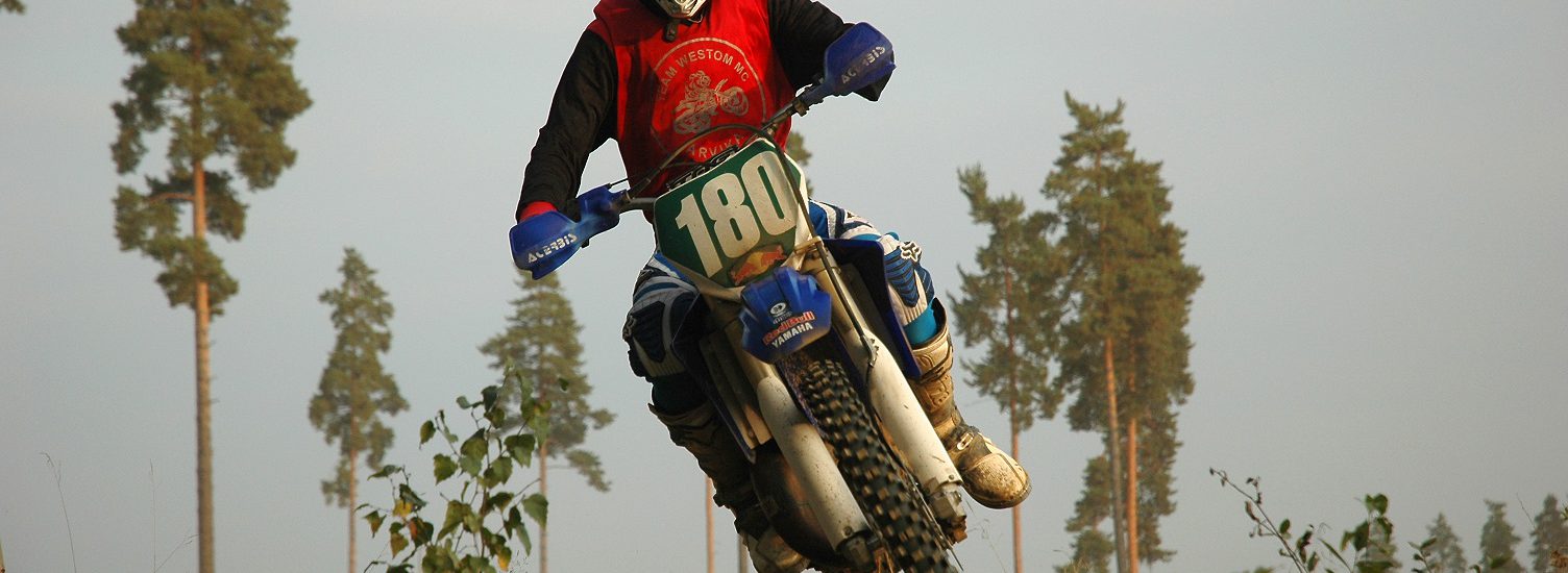 Motorista de enduro